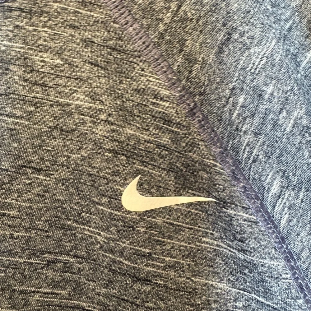 Nike Men's Heathered Blue Short Sleeve‎ Tee